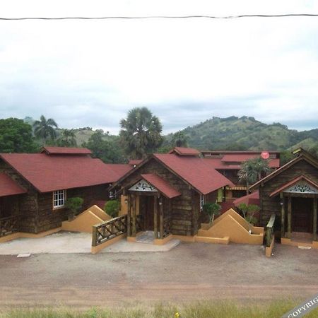 Hacienda Campo Verde Hotel Inoa ภายนอก รูปภาพ
