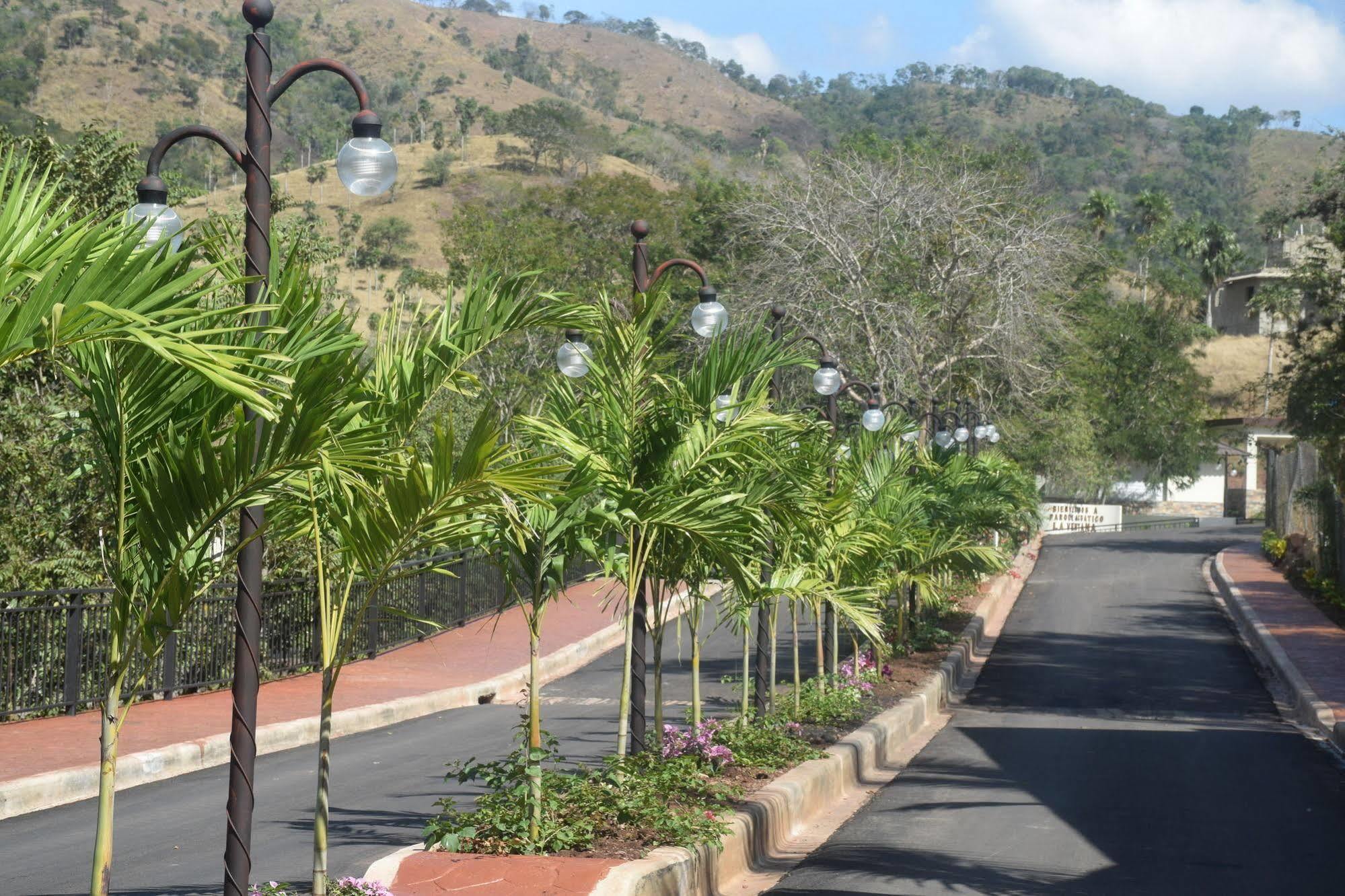 Hacienda Campo Verde Hotel Inoa ภายนอก รูปภาพ